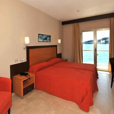 On Aleta - Only Adults 4*